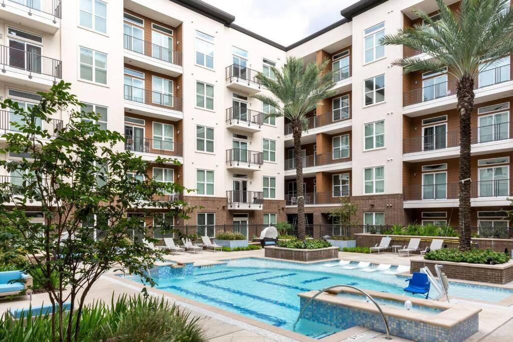 Luxury Apartment With King Bed And Pool And Free Parking 4 Houston Exteriör bild